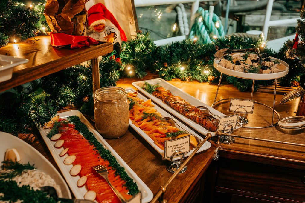 Traditionellt julbord.