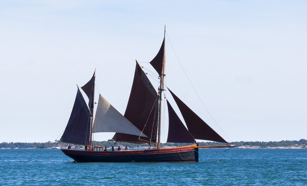 Family sailing 6-8 July