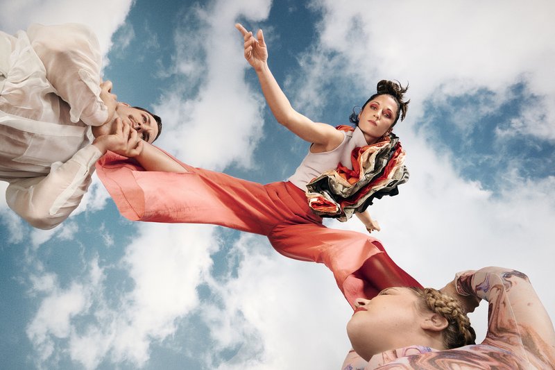 In Praise of Shadows