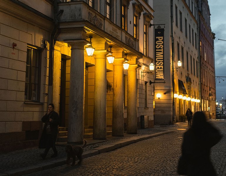 Post Work_Postmuseum_Jean Lapin.png