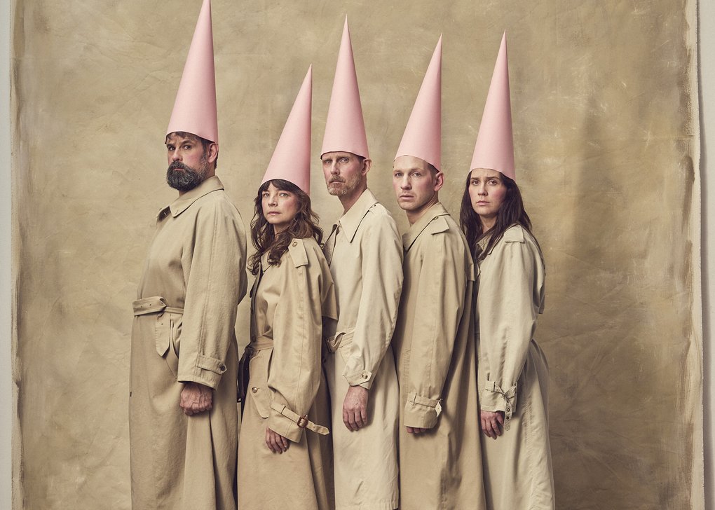 Bön för idioter Press Photo Klara G