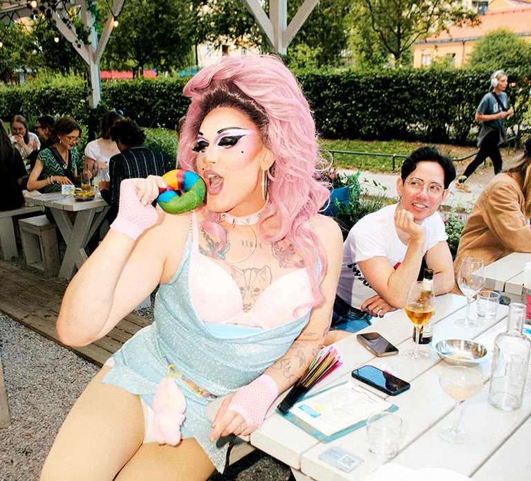 pride nud23232323.jpg