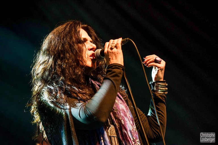 Sari Schorr by Christophe Losberger.jpg