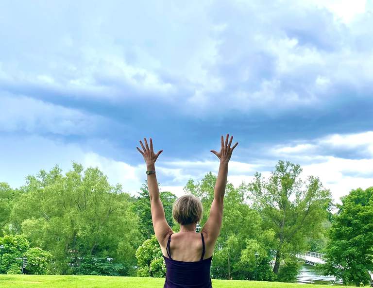 Sommaryoga på etnografiska museet