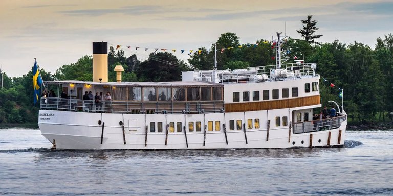 Skargardskryssning-Stockholm (1).jpg