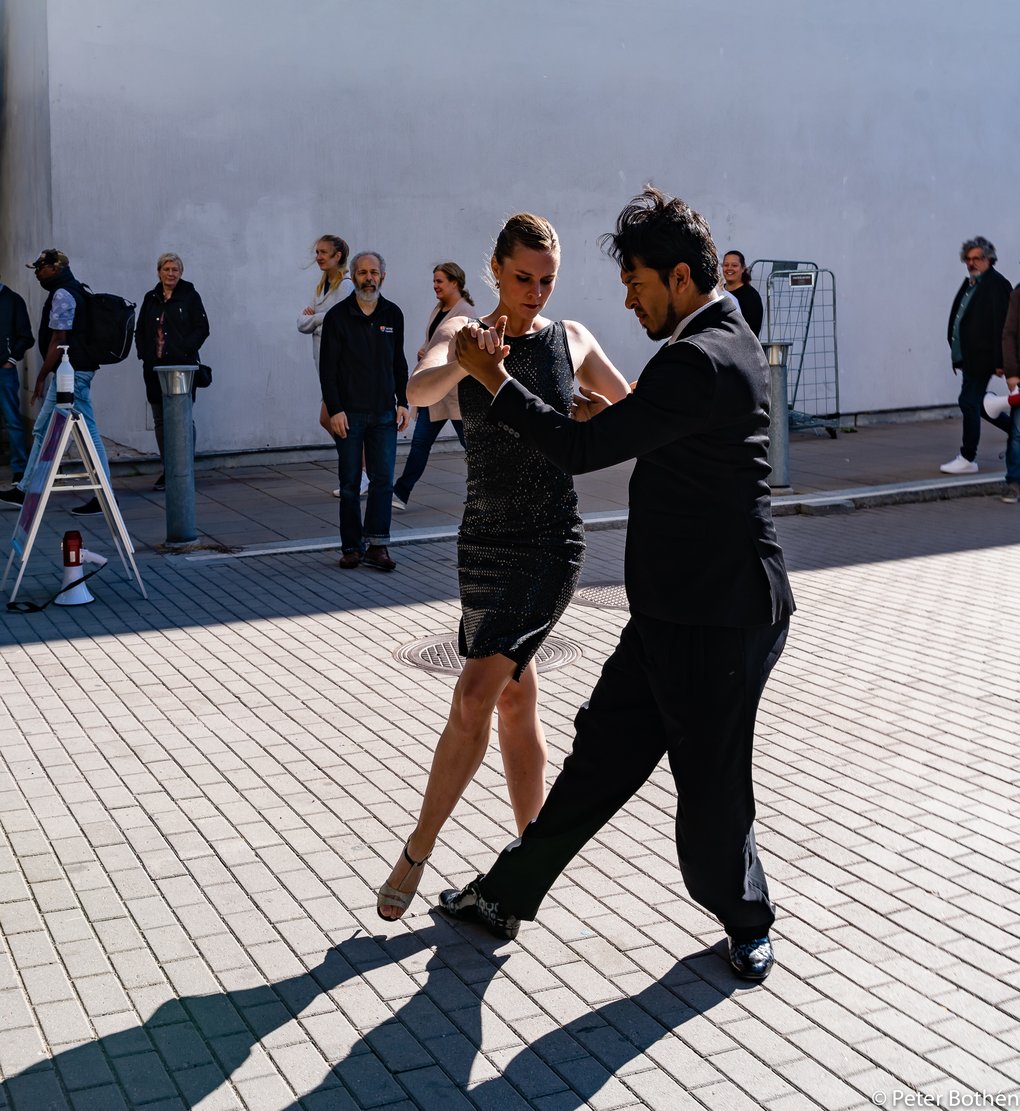 Tango at Sergels Torg
