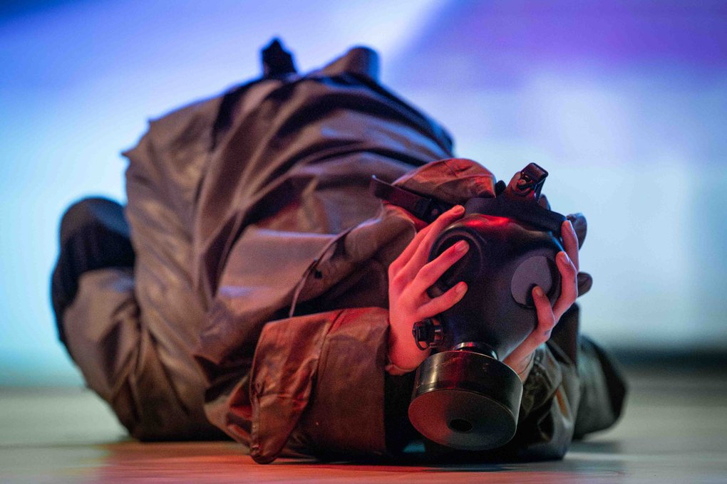 Arkadi Zaides The Cloud © Giuseppe Follacchio